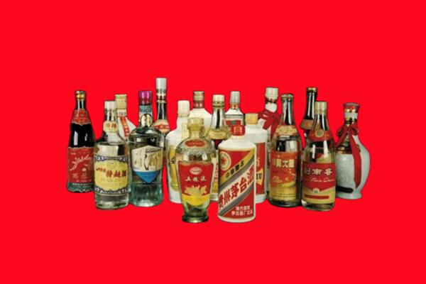 金堂县回收十八老酒.jpg